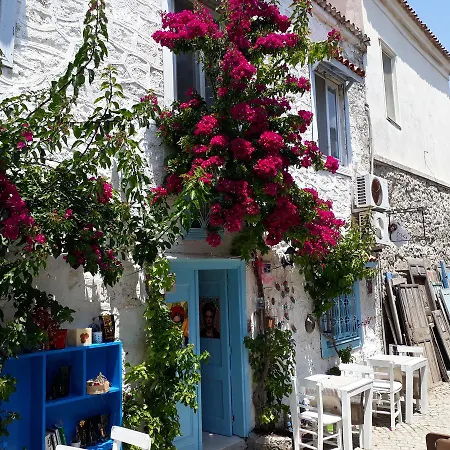 Alacati Frida Hotel